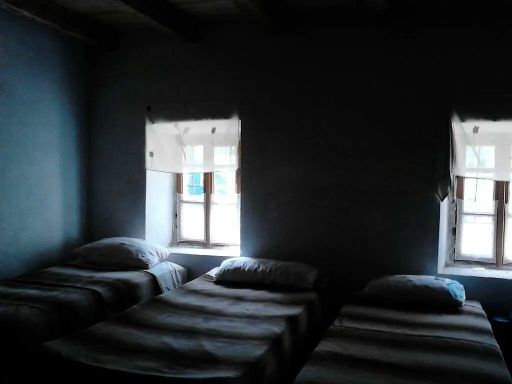 Syri I Kalter Kaprre Hotel Theth Albania
